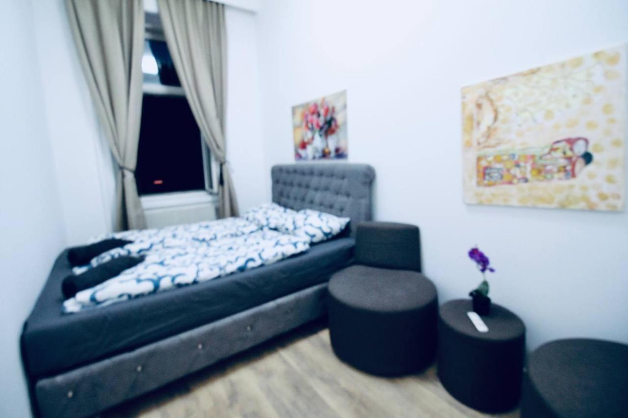 Modern Double Room Js A Wien Exterior foto